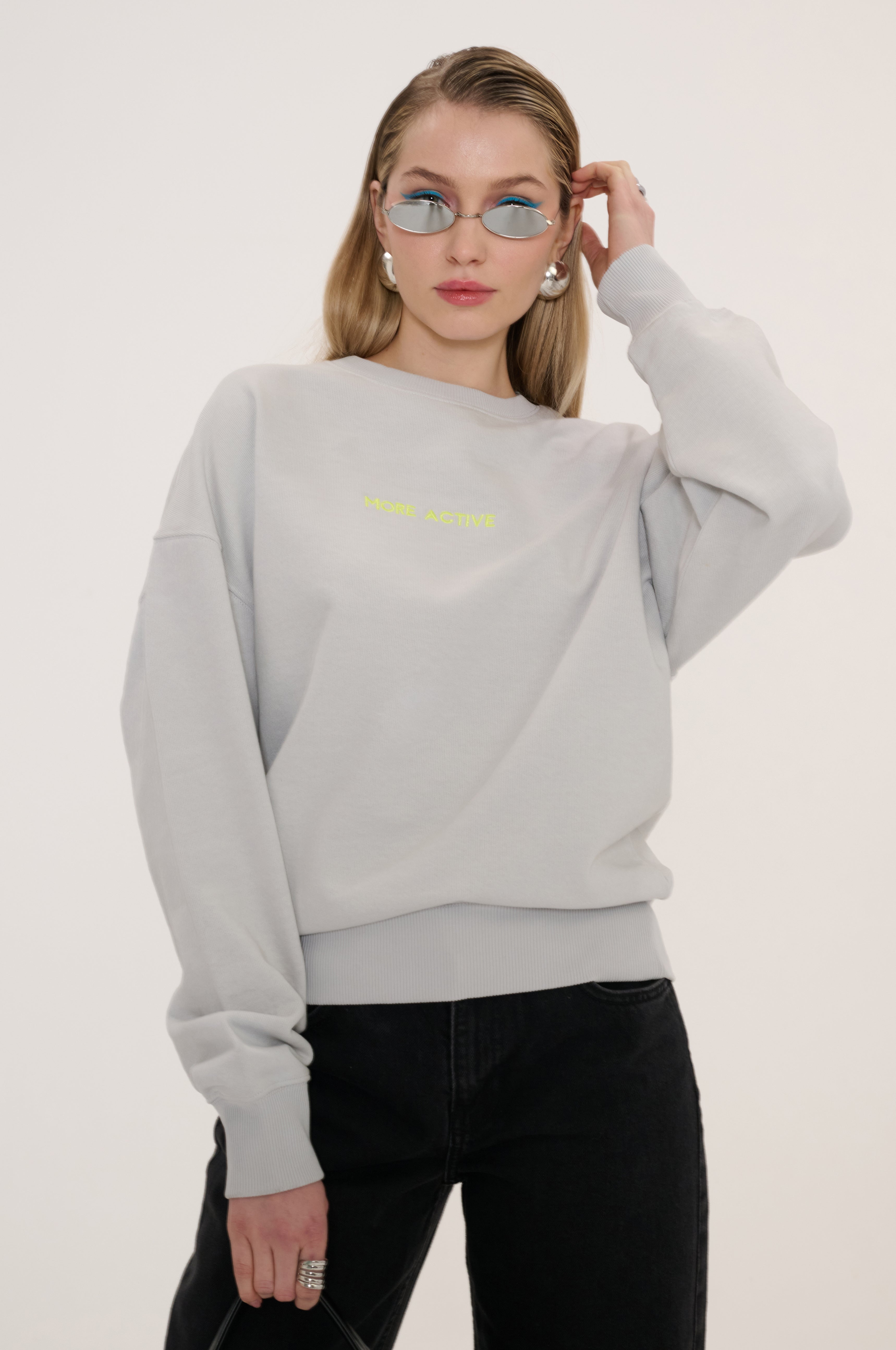 Laila Graphic Sweatshirt